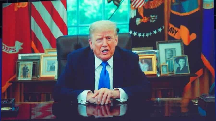 trump loves bitcoin and altcoins. altcoin season is coming